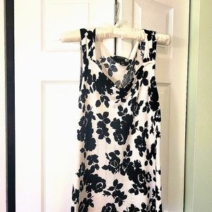 WHBM Floral lightweight top